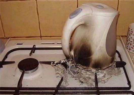 electrickettleongashob